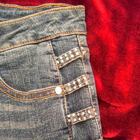 Platinum Plush Rhinestone Studded Jeans - Picture 4 of 4